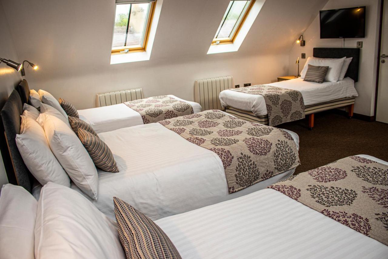 The Rostrevor Inn Bagian luar foto
