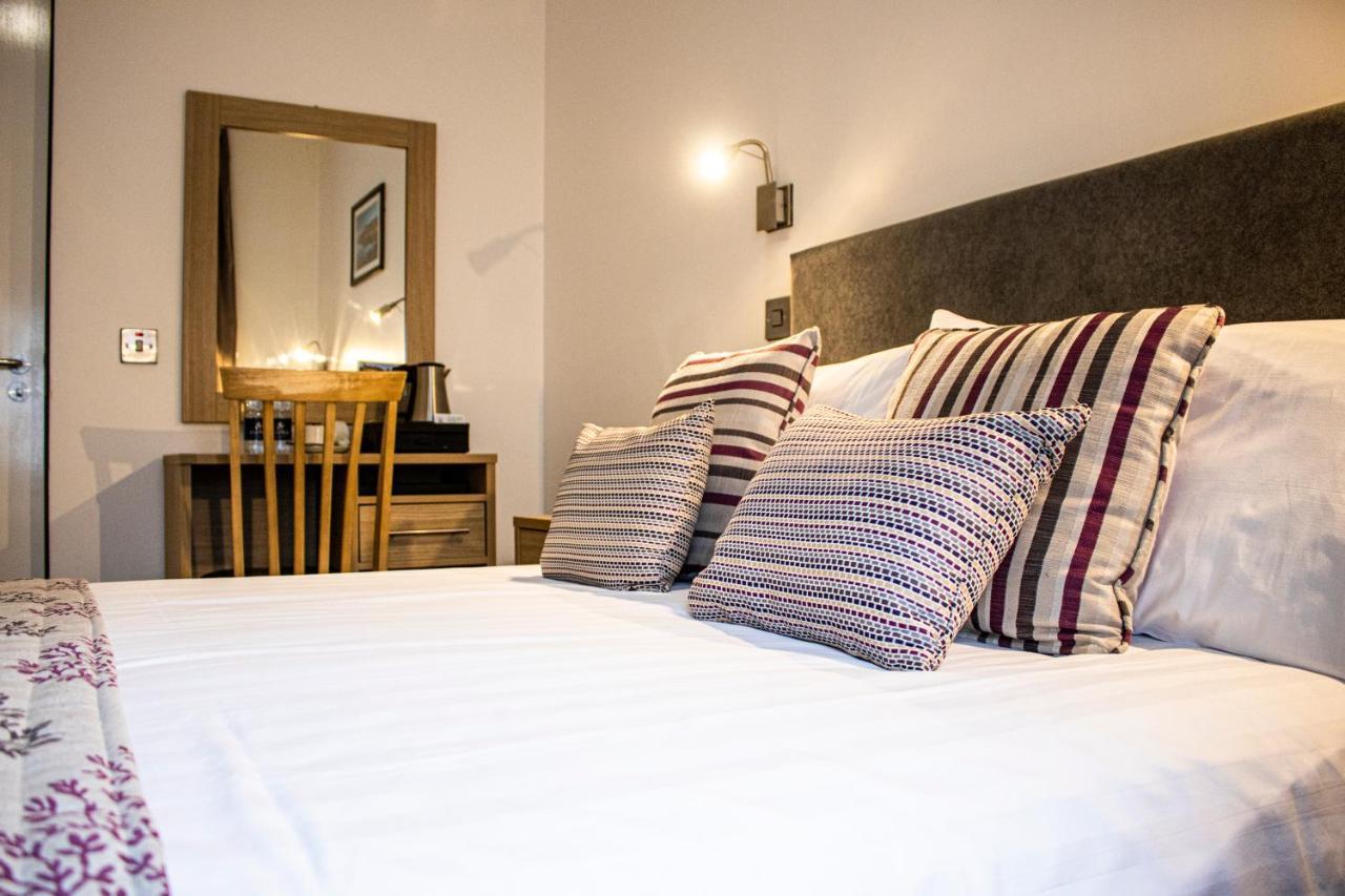 The Rostrevor Inn Bagian luar foto