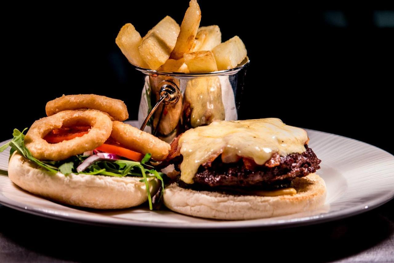 The Rostrevor Inn Bagian luar foto