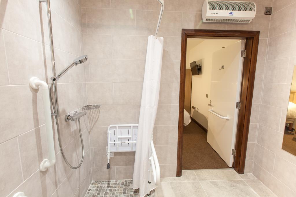 The Rostrevor Inn Bagian luar foto