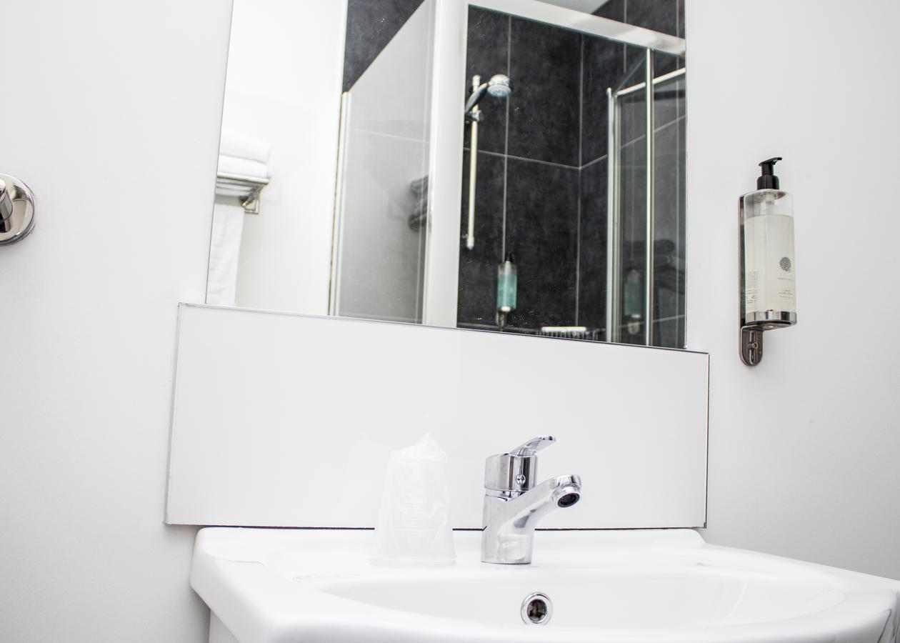 The Rostrevor Inn Bagian luar foto